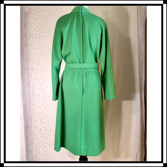 Sold!Vintage 1960’s Richard Frontman Green Dress - Picture 2 of 8